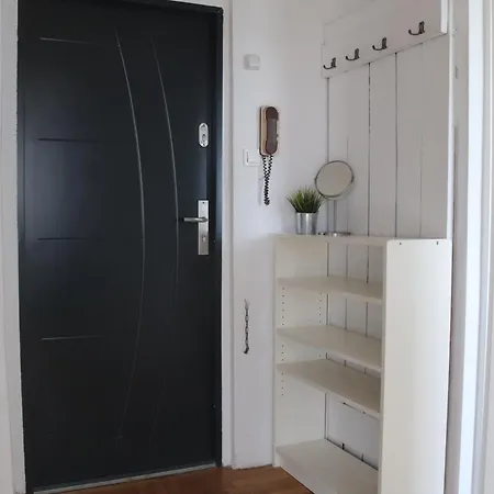 Citystay Modern 5 Min Plaza! * 소포트